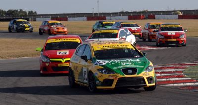 AmD SEAT Cupra wins Dunlop Sportmaxx Cup